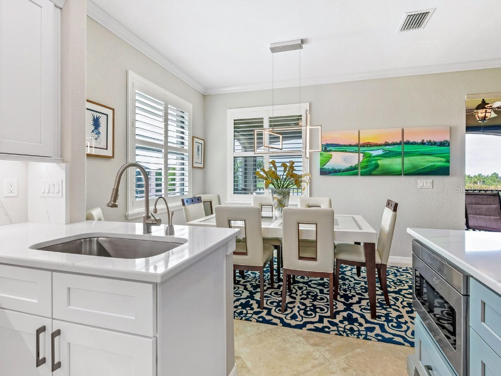 5814 Wake Forest Run #102 Bradenton FL 34211 A4566764 image12