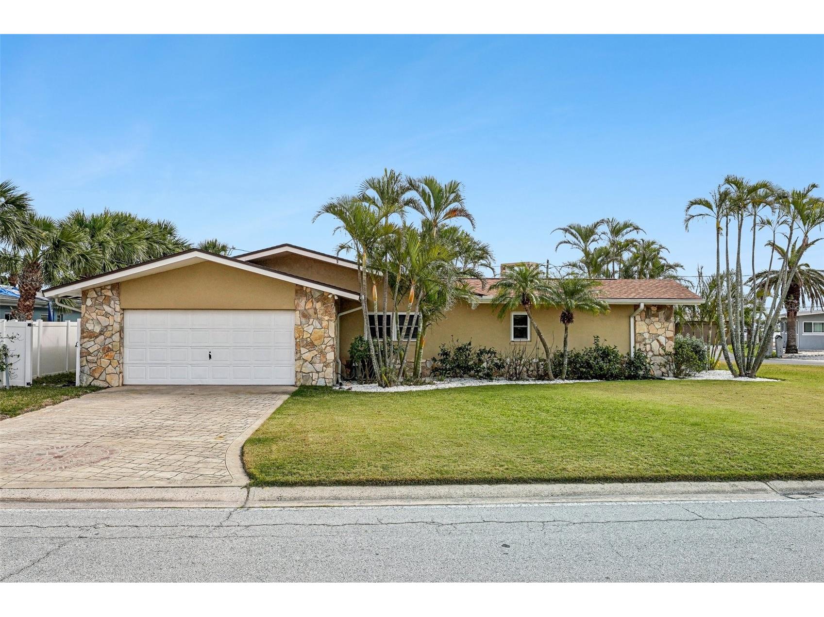 5815 Bali Way S Saint Pete Beach FL 33706 TB8354090 image3