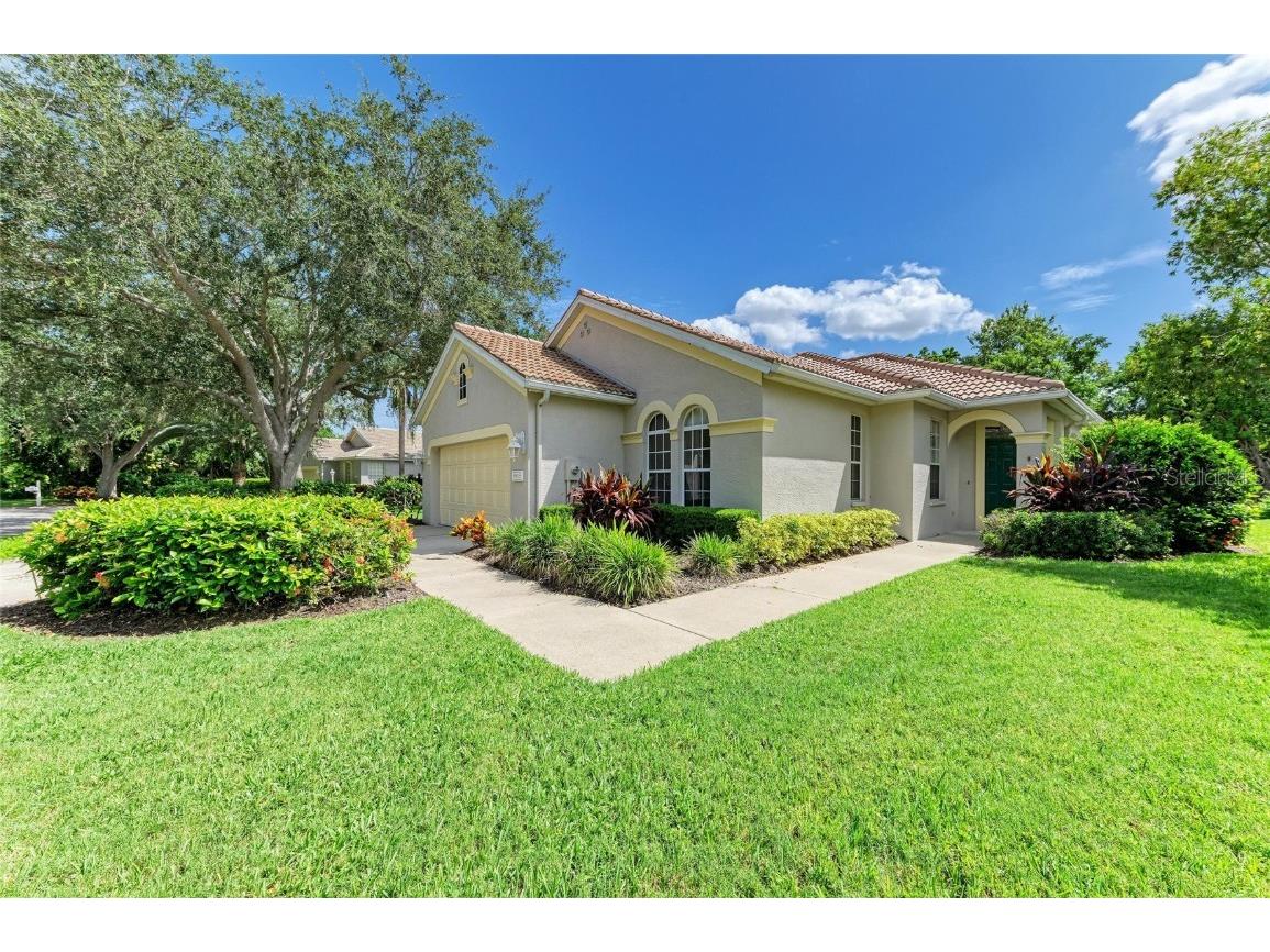 5815 Los Verdes Court Bradenton FL 34210 A4656749 image1