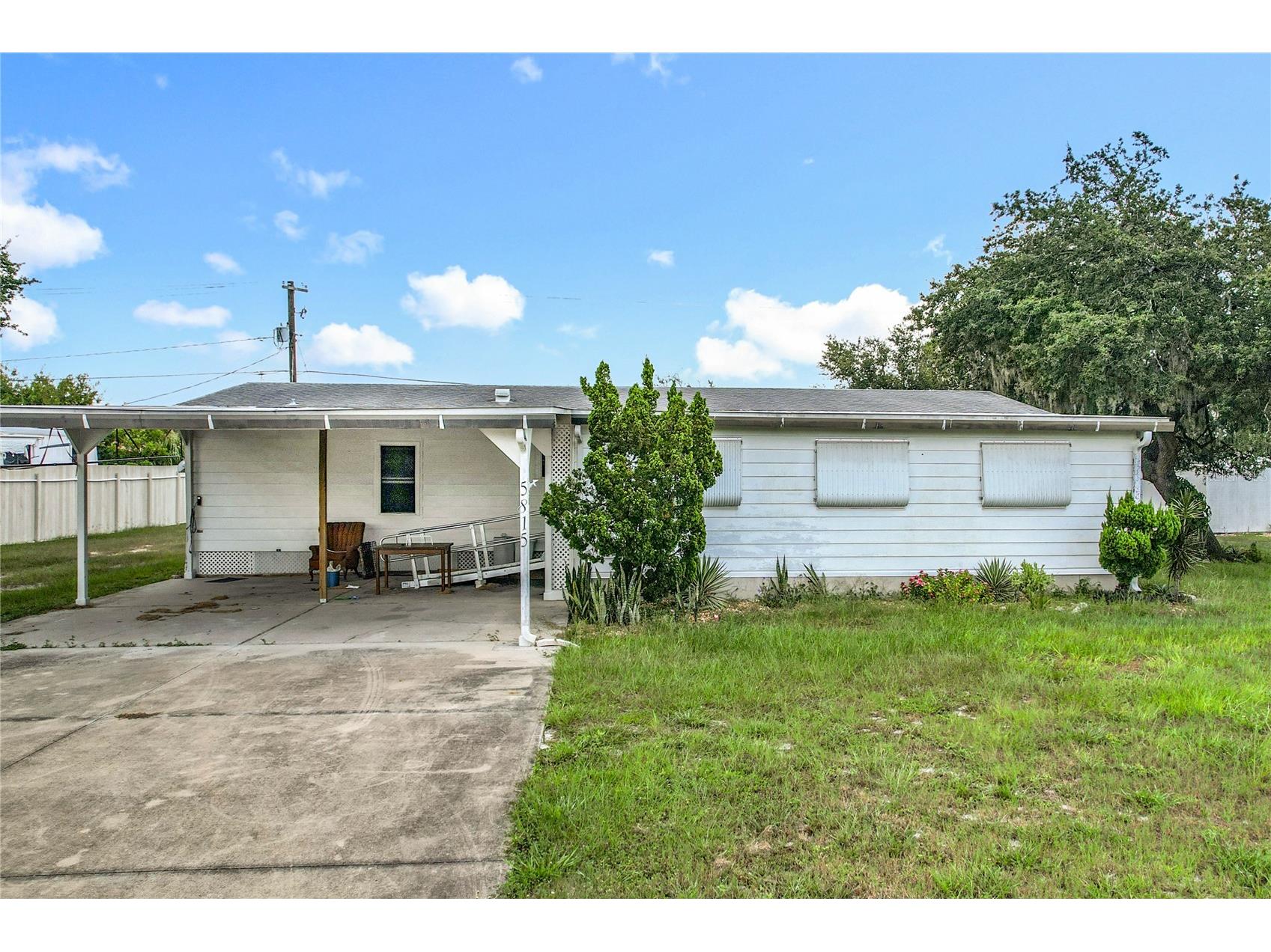 5815 Red Fox Drive Winter Haven FL 33884 L4954702 image1