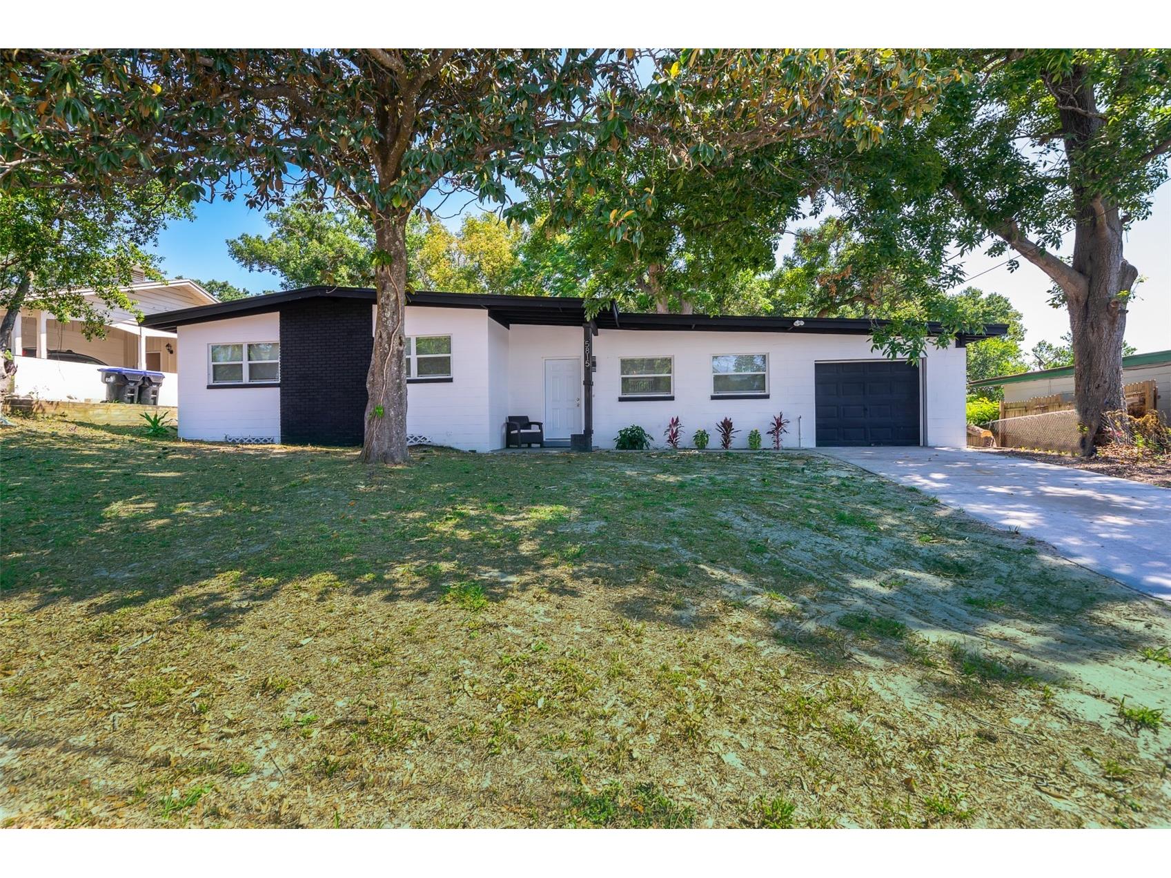 5815 Wolf Road Orlando FL 32808 O6415438 image2