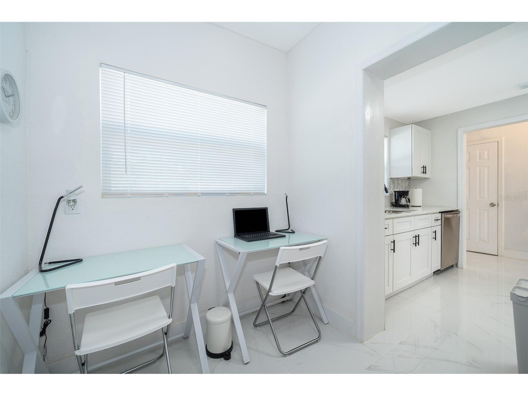 5815 Wolf Road Orlando FL 32808 O6415438 image23