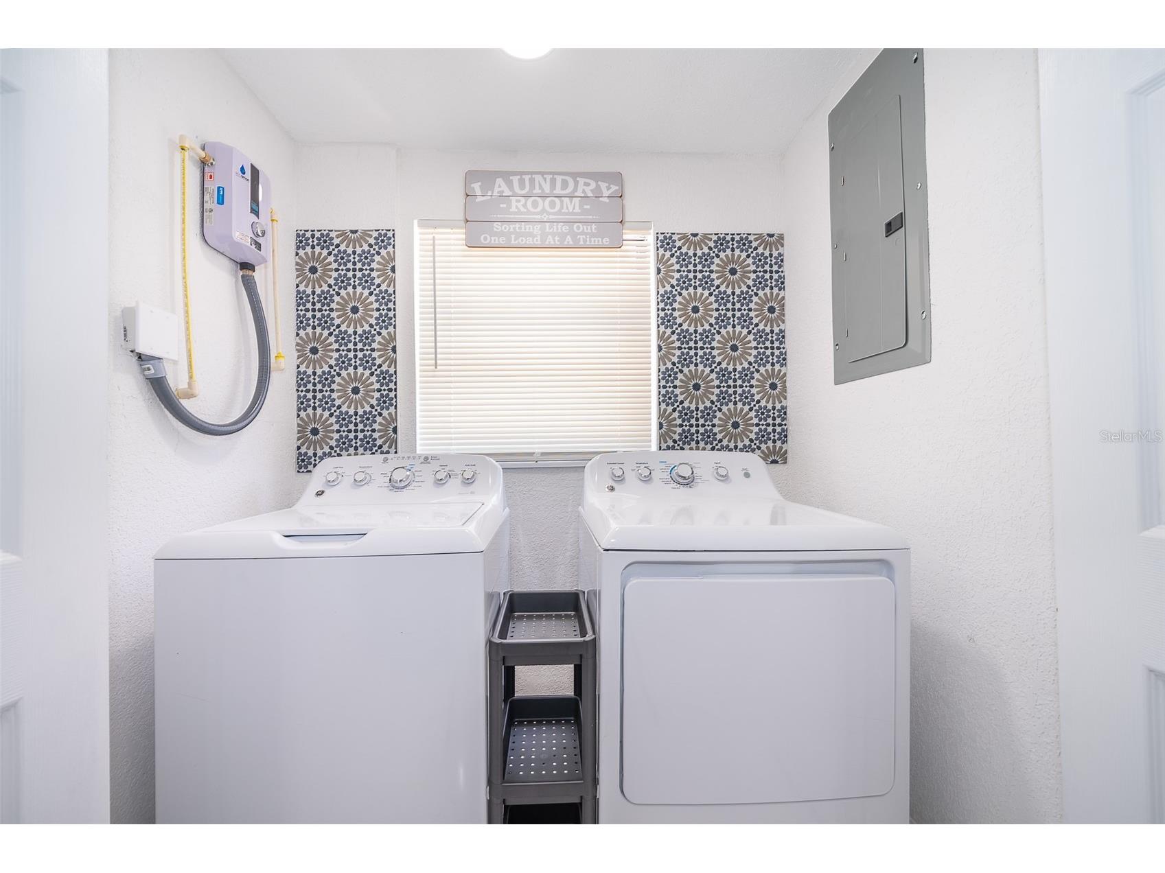 5815 Wolf Road Orlando FL 32808 O6415438 image25