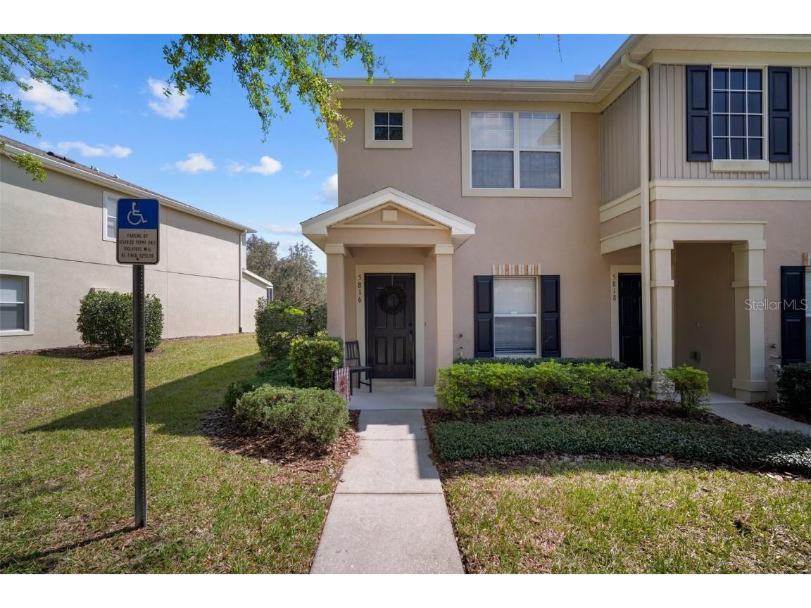 5816 Fishhawk Ridge Drive Lithia FL 33547 T3512304 image1