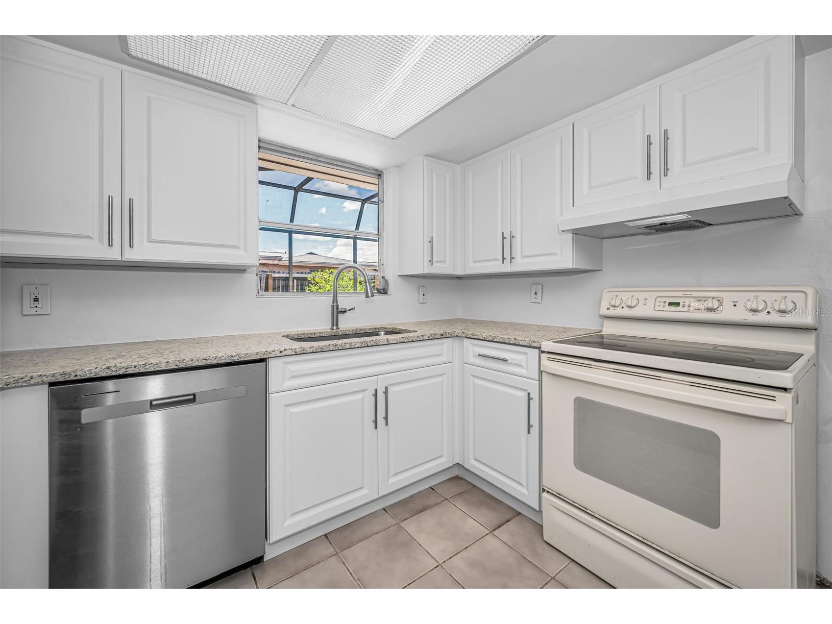 5817 10th Avenue New Port Richey FL 34652 W7886852 image12