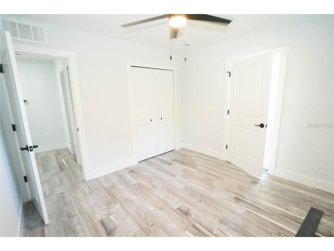 5817 Dartmouth Avenue N Saint Petersburg FL 33710 TB8443726 image21