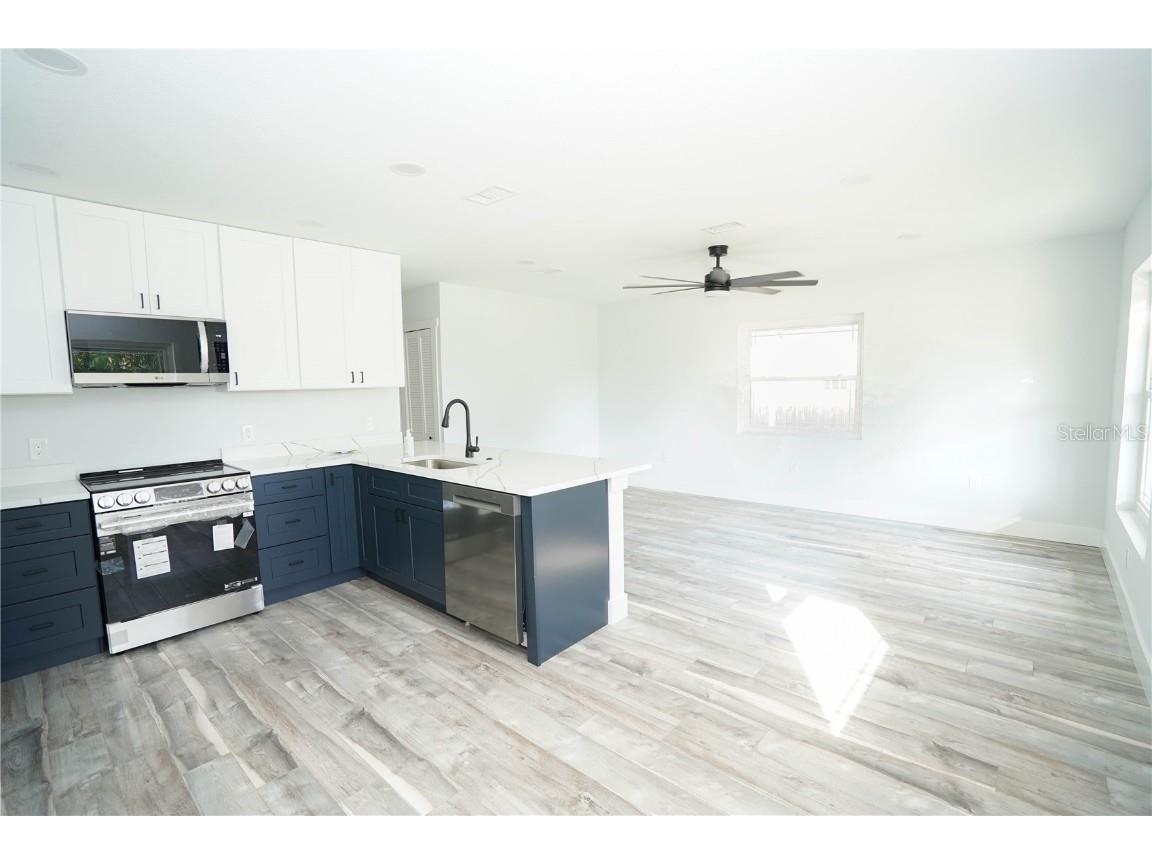 5817 Dartmouth Avenue N Saint Petersburg FL 33710 TB8443726 image4