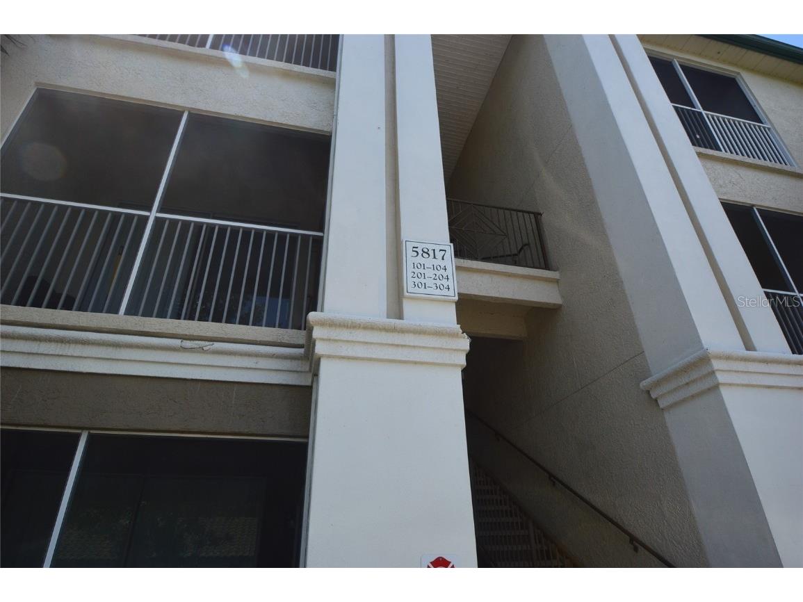 5817 Legacy Crescent Place #104 Riverview FL 33578 O6132233 image1