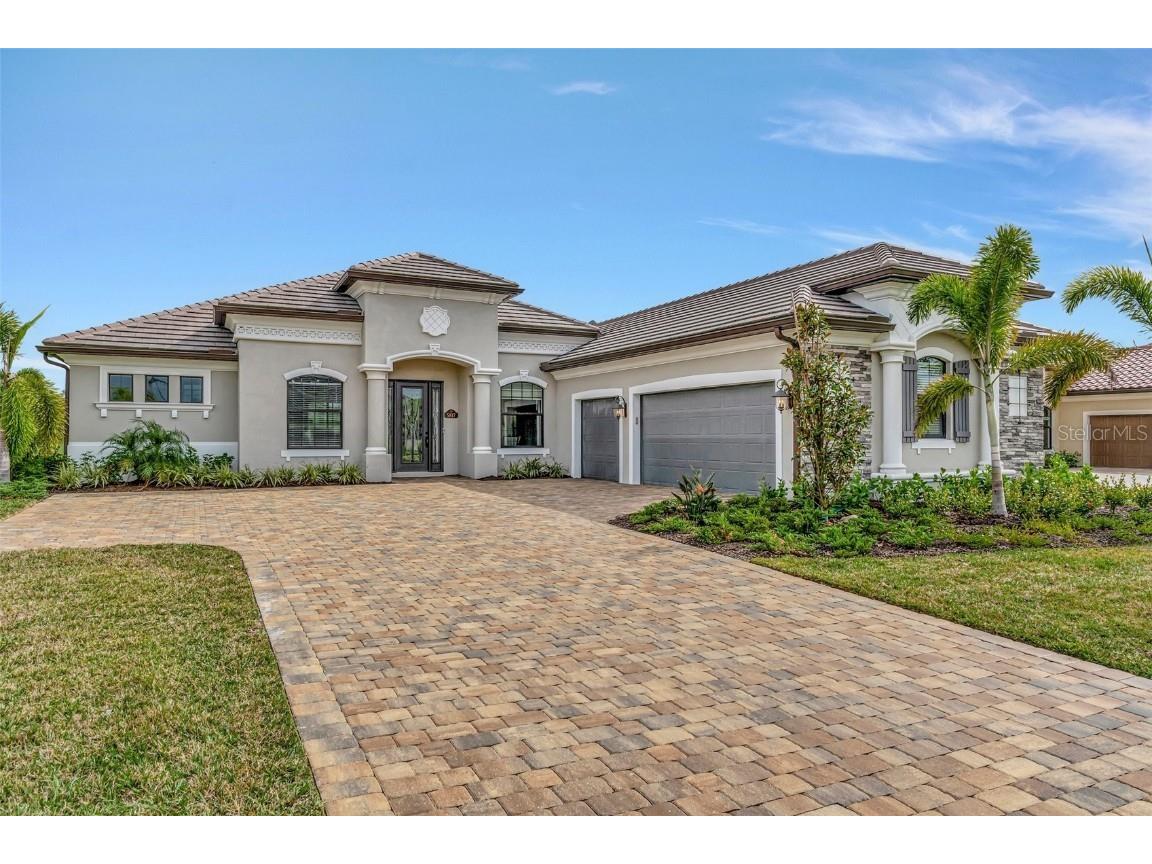 5817 Mulligan Way Lakewood Ranch FL 34211 A4553247 image1