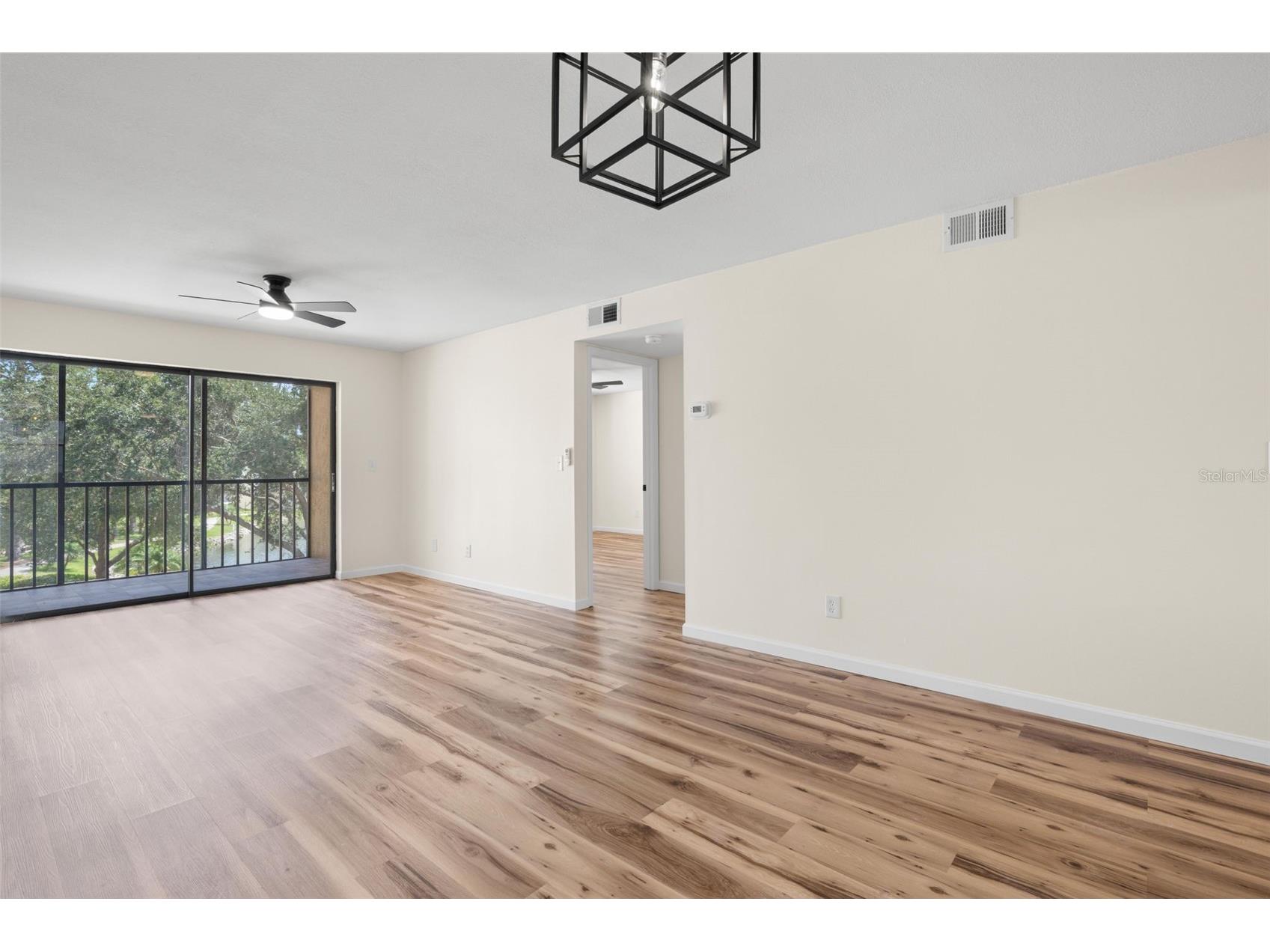 5817 Park Street N #302 Saint Petersburg FL 33709 TB8520521 image16