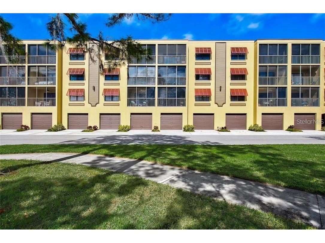 5817 Park Street N #409 Saint Petersburg FL 33709 U8234347 image1