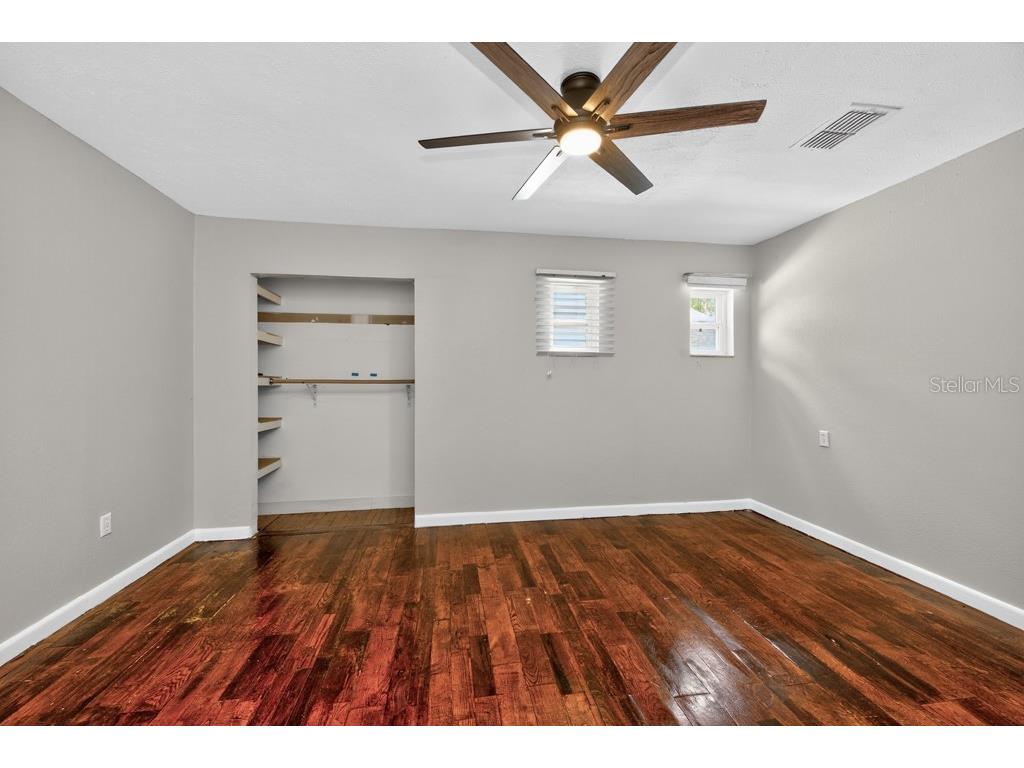 5818 39th Street N Saint Petersburg FL 33714 TB8494524 image12