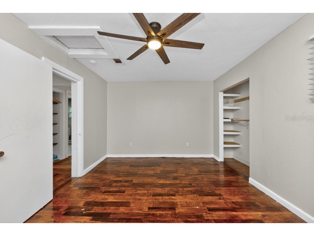 5818 39th Street N Saint Petersburg FL 33714 TB8494524 image14