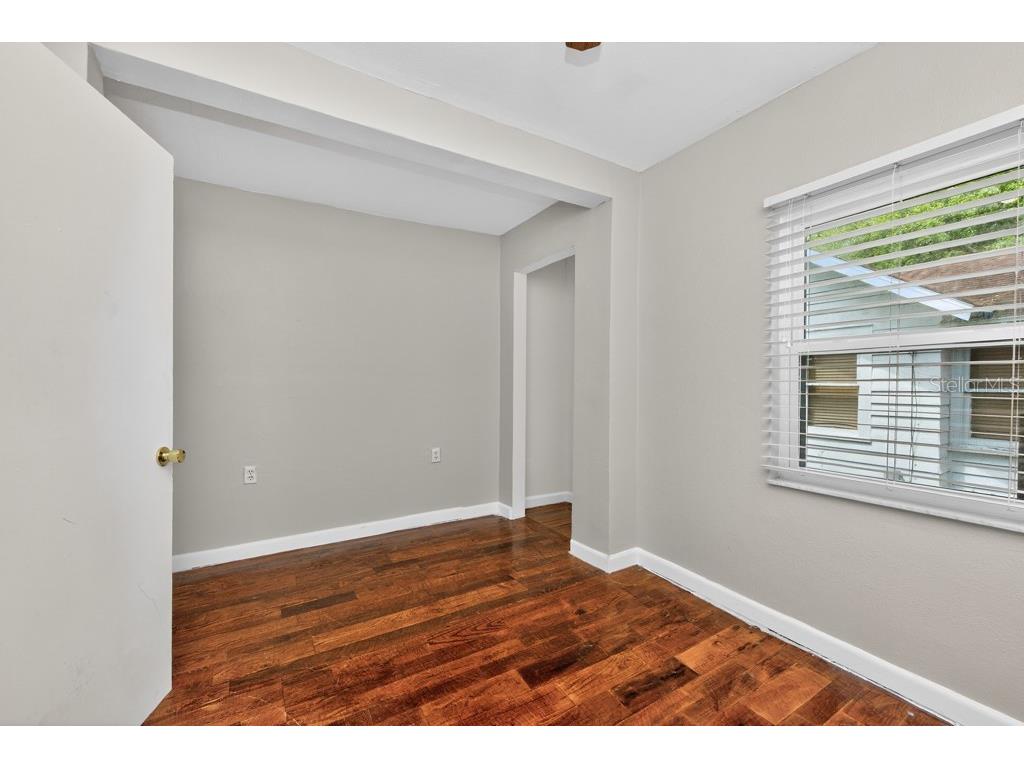 5818 39th Street N Saint Petersburg FL 33714 TB8494524 image16