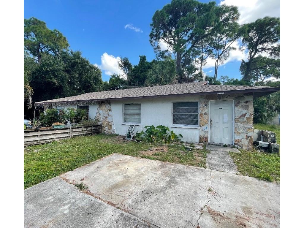 5819 3rd Street E Bradenton FL 34203 A4516165 image1