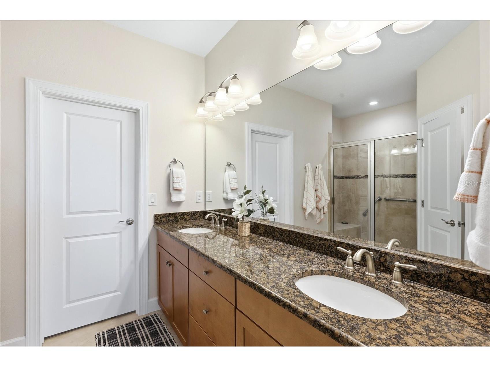 5819 Cavano Drive Sarasota FL 34231 A4691752 image24