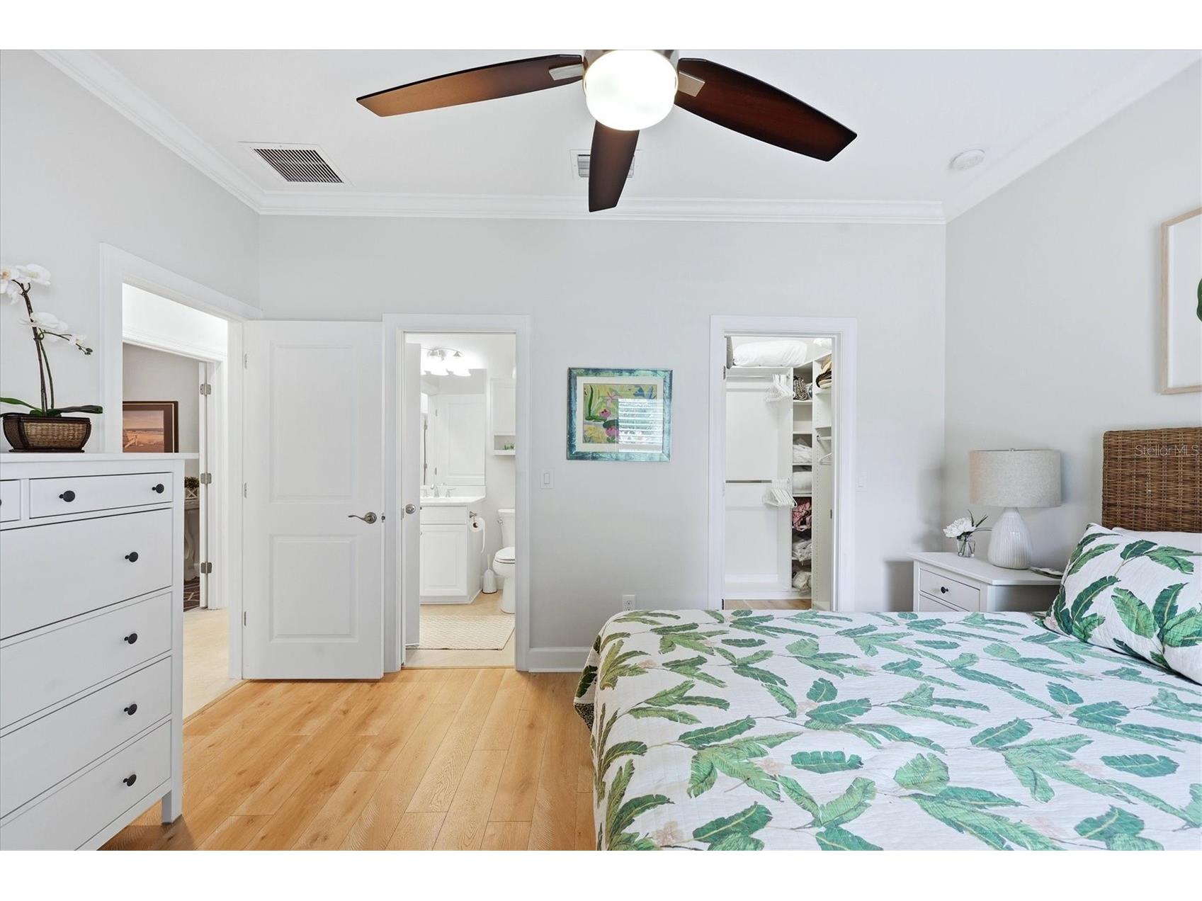 5819 Cavano Drive Sarasota FL 34231 A4691752 image27