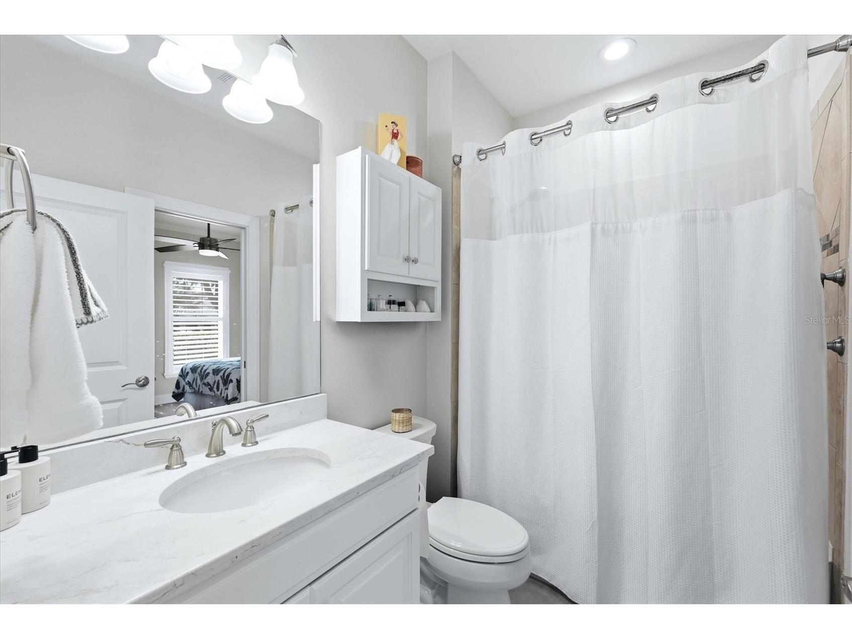 5819 Cavano Drive Sarasota FL 34231 A4691752 image29