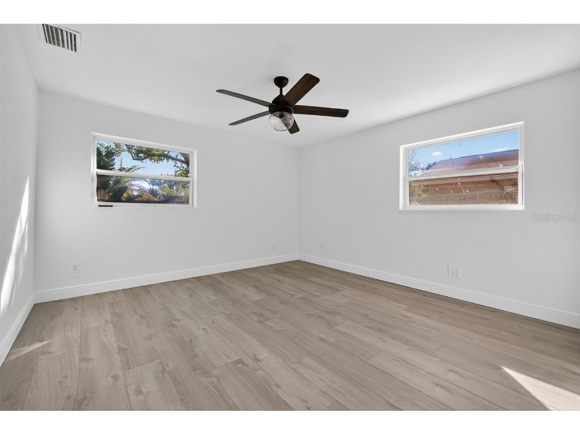 5819 Denver Street NE Saint Petersburg FL 33703 TB8449342 image16