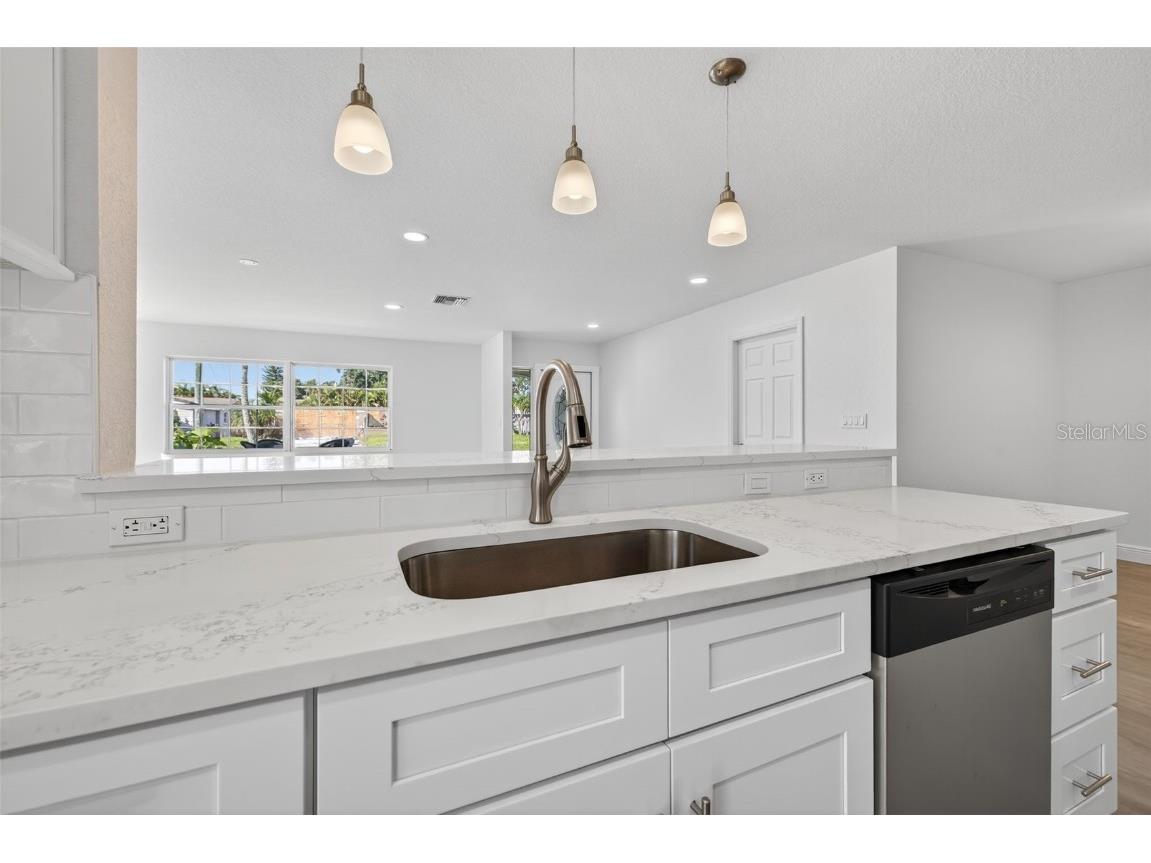 5819 Denver Street NE Saint Petersburg FL 33703 TB8449342 image8