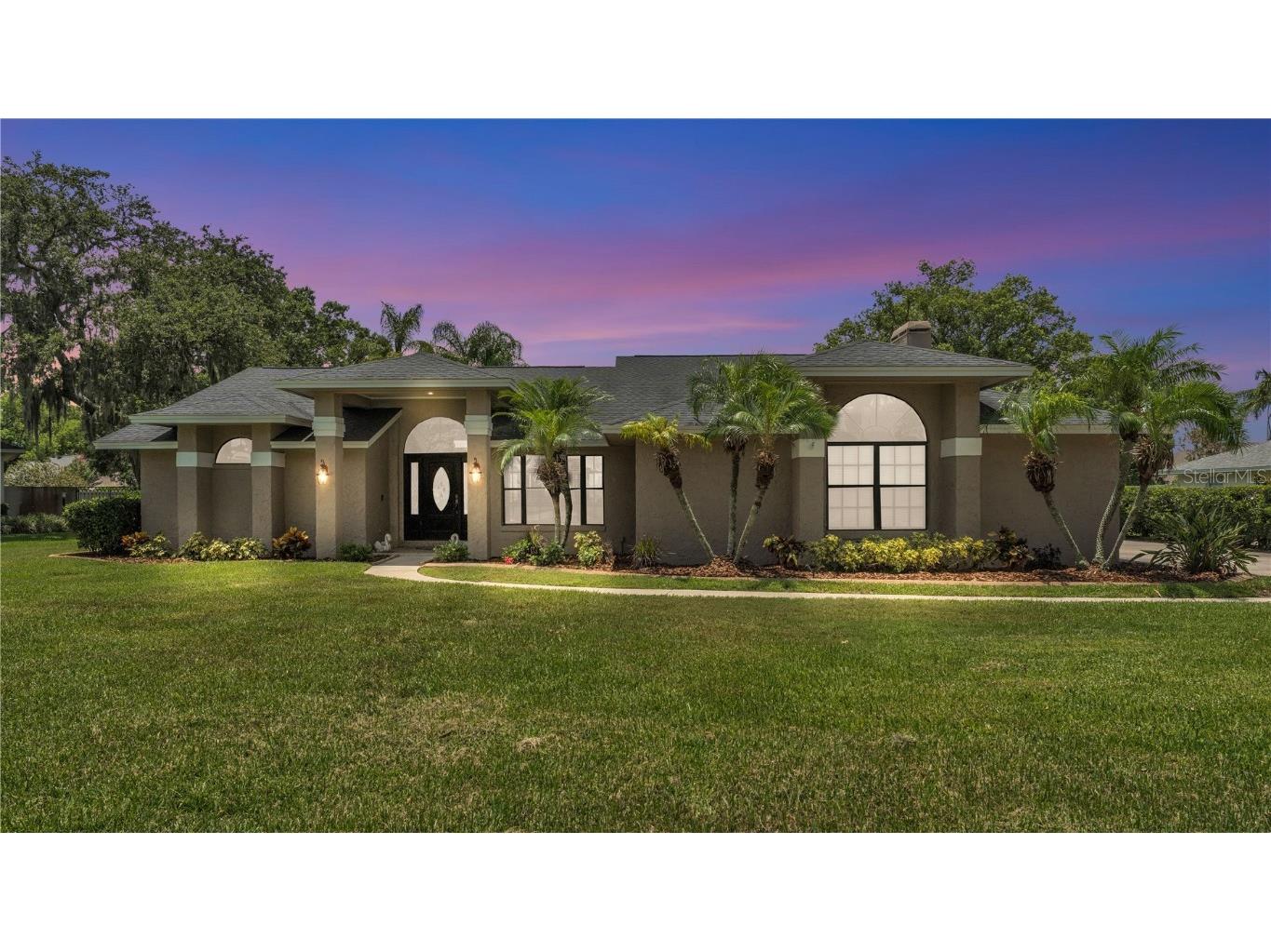 5819 Hollyhock Drive Lakeland FL 33813 L4954063 image1