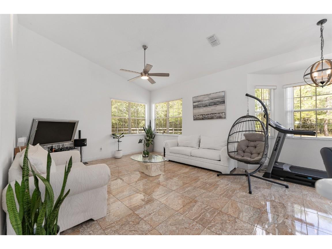 5819 NE 72nd Street Silver Springs FL 34488 OM698922 image36