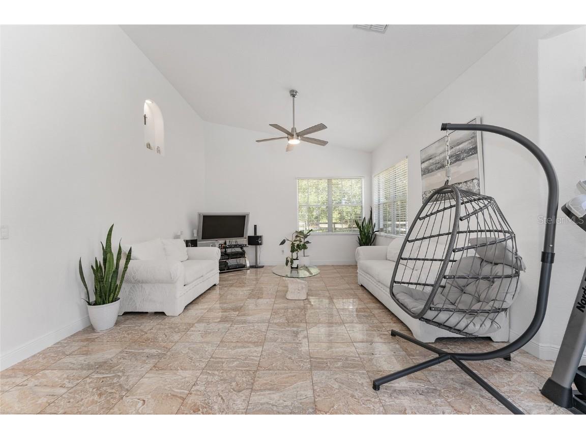 5819 NE 72nd Street Silver Springs FL 34488 OM698922 image37