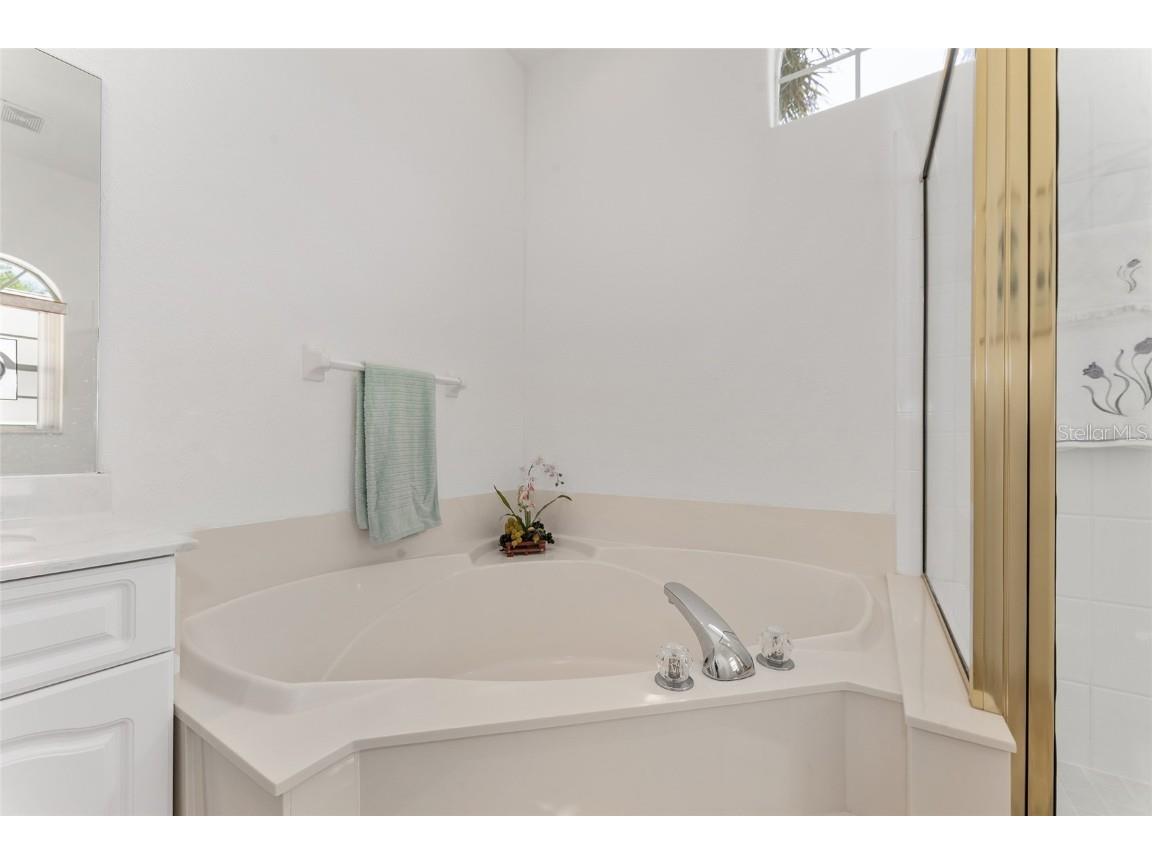 5819 NE 72nd Street Silver Springs FL 34488 OM698922 image56