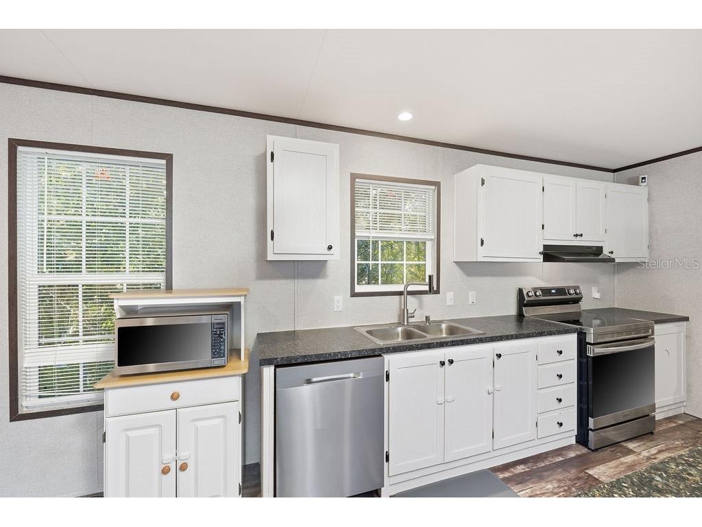 5819 Sunshine Park Drive New Port Richey FL 34652 W7880416 image14