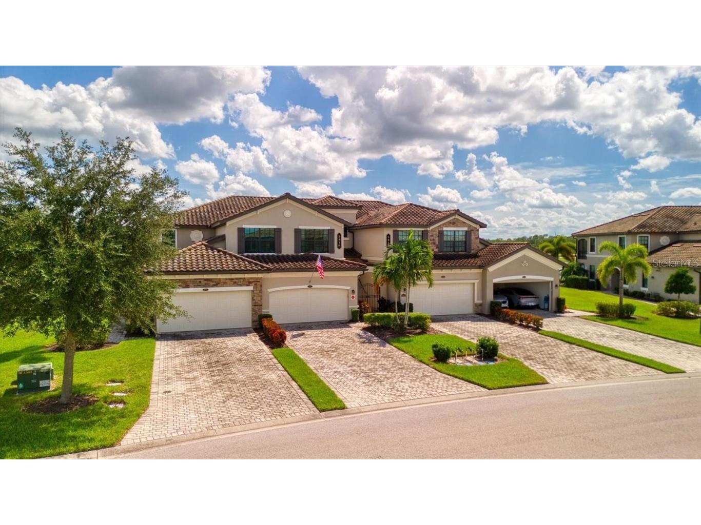 5819 Wake Forest Run #101 Bradenton FL 34211 A4662430 image1