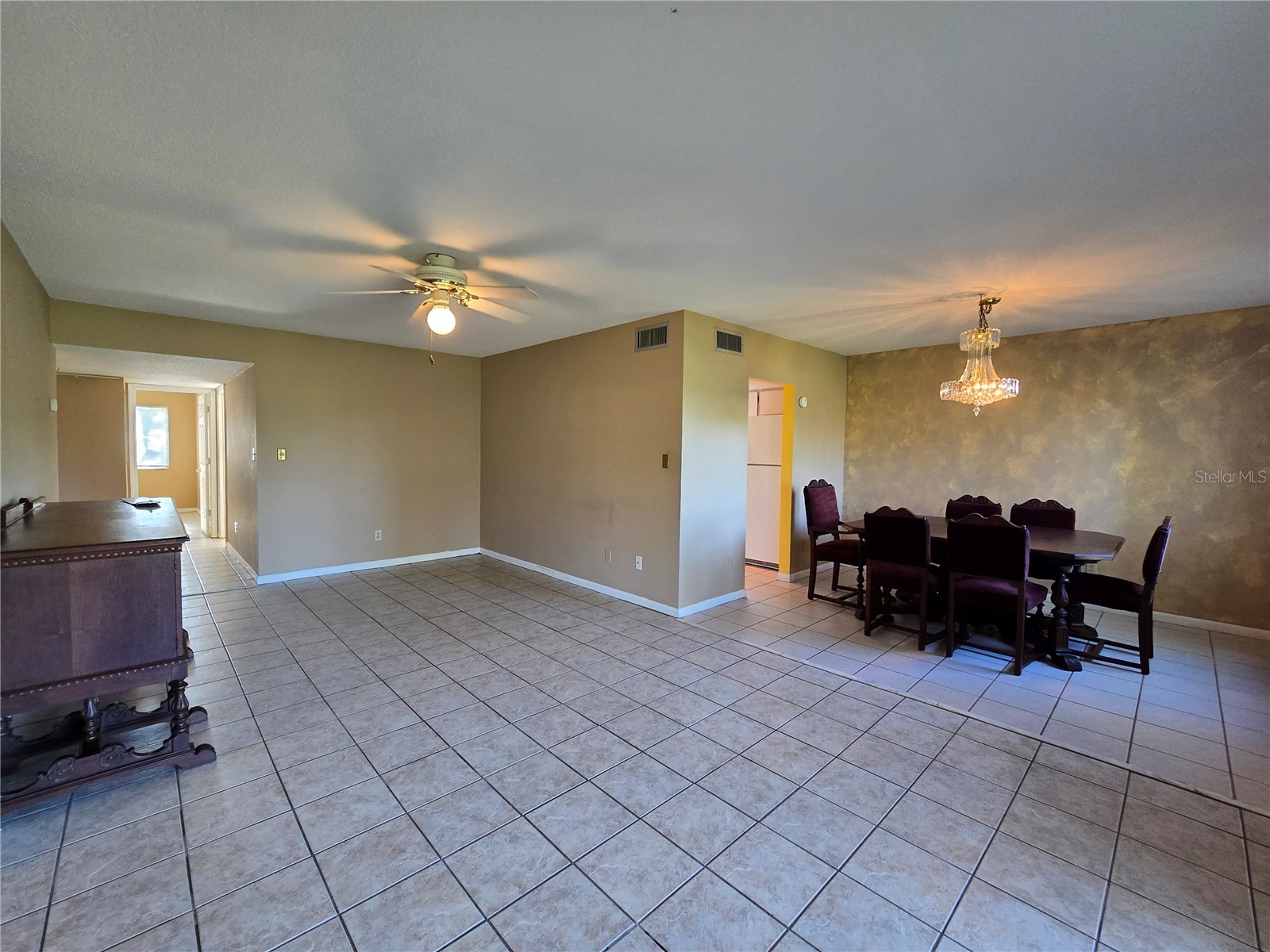 582 Fairways Circle #A Ocala FL 34472 OM721571 image5