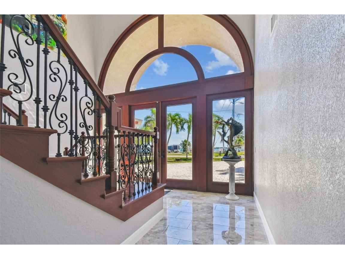 582 Johns Pass Avenue Madeira Beach FL 33708 TB8443266 image14