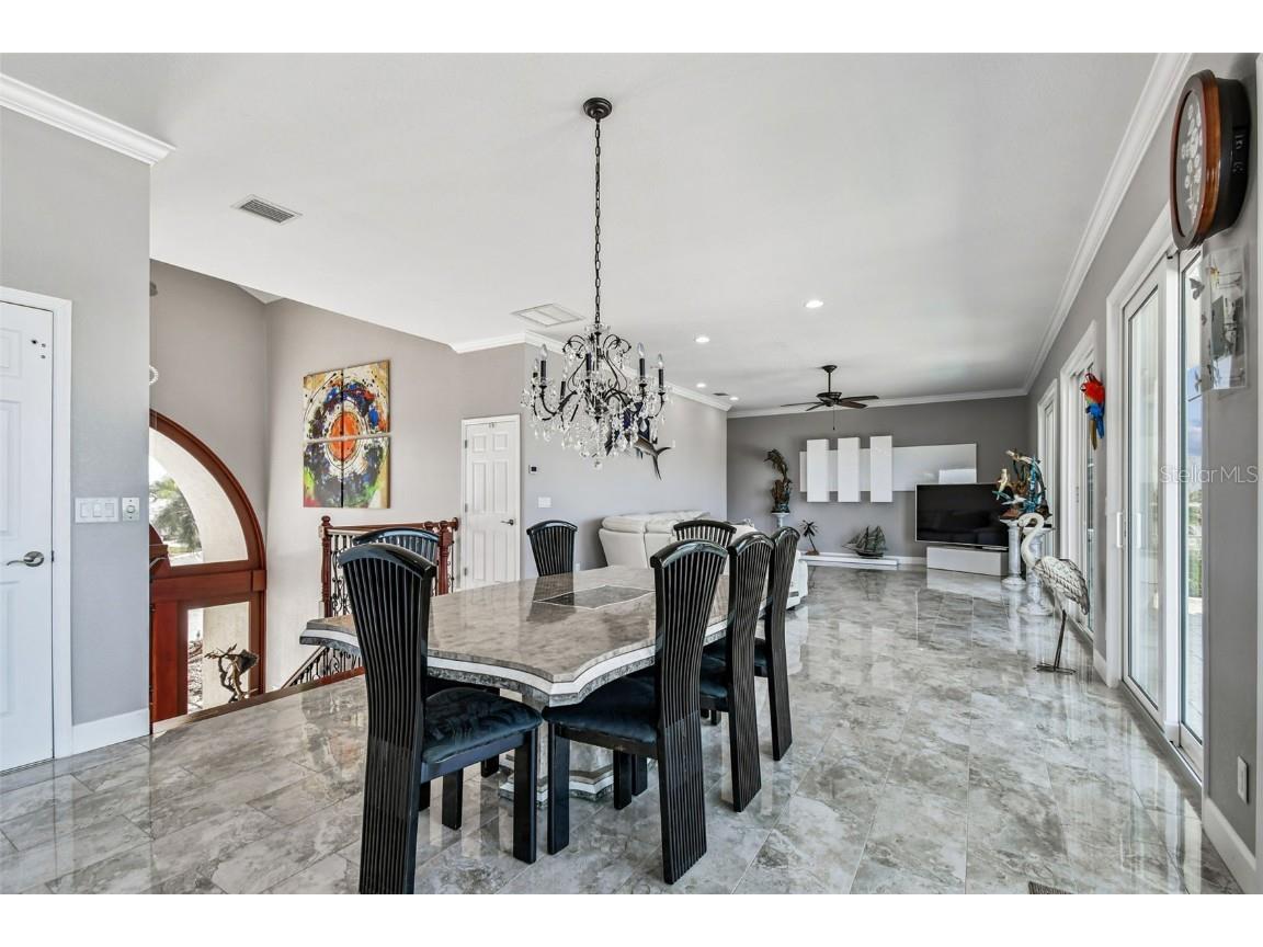 582 Johns Pass Avenue Madeira Beach FL 33708 TB8443266 image18