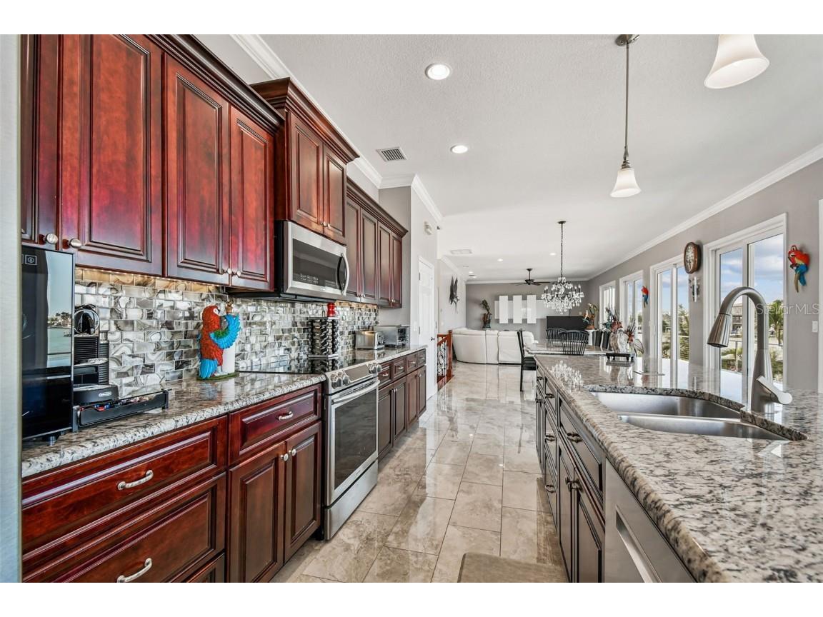 582 Johns Pass Avenue Madeira Beach FL 33708 TB8443266 image24