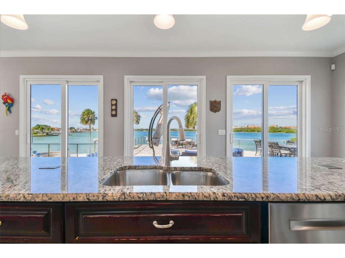 582 Johns Pass Avenue Madeira Beach FL 33708 TB8443266 image27