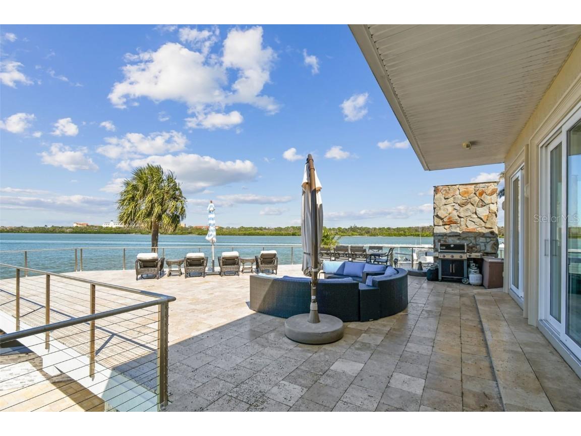 582 Johns Pass Avenue Madeira Beach FL 33708 TB8443266 image33