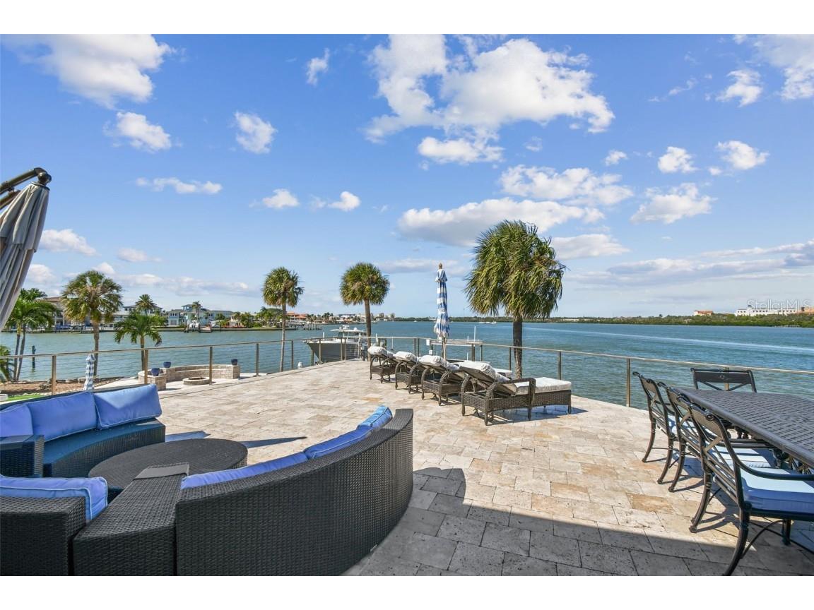 582 Johns Pass Avenue Madeira Beach FL 33708 TB8443266 image35