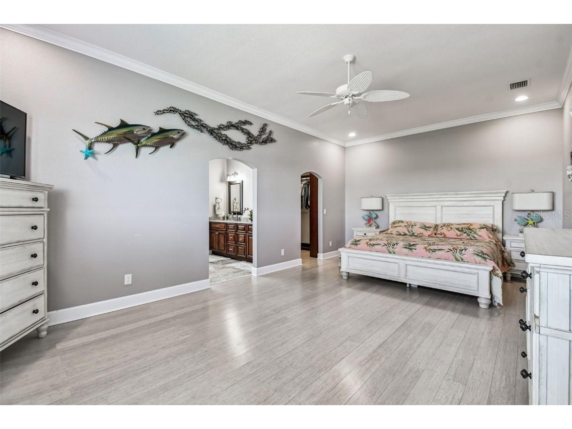 582 Johns Pass Avenue Madeira Beach FL 33708 TB8443266 image44