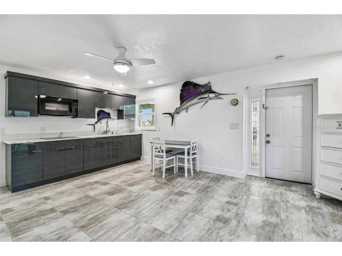 582 Johns Pass Avenue Madeira Beach FL 33708 TB8443266 image80