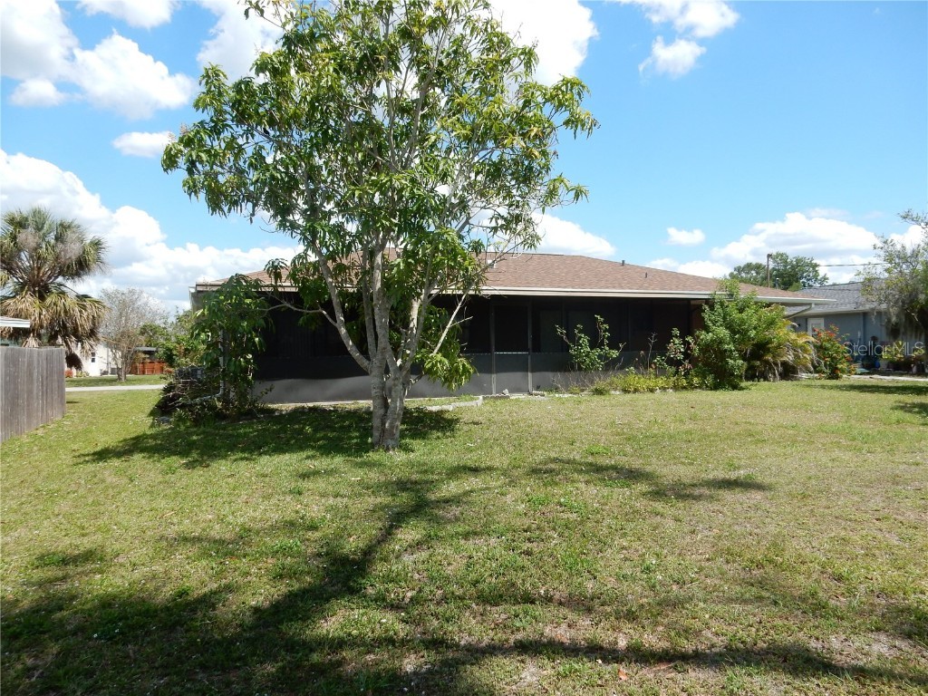 582 Reading Street NW Port Charlotte FL 33952 C7508587 image22