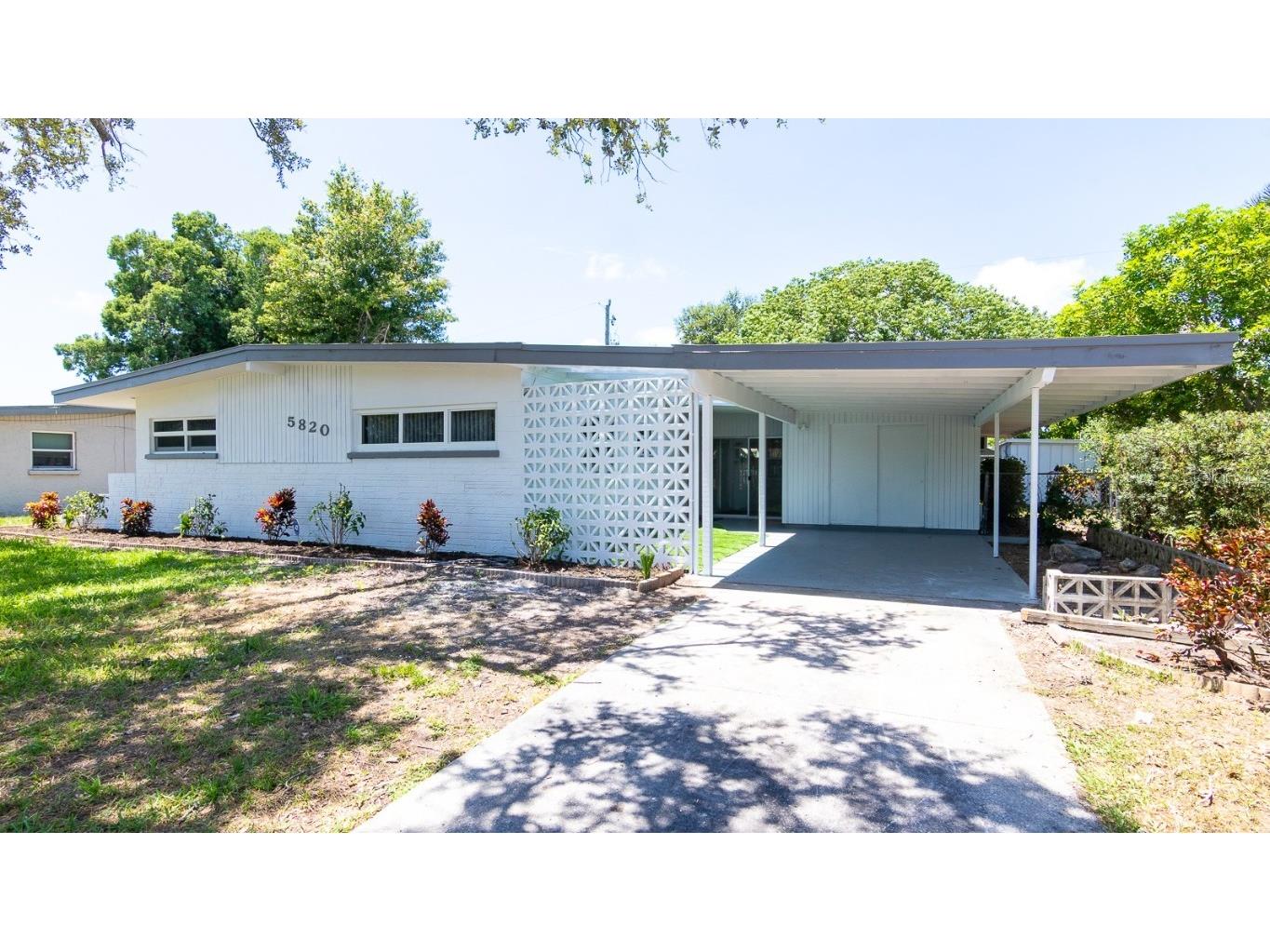 5820 24th Street W Bradenton FL 34207 A4660882 image1