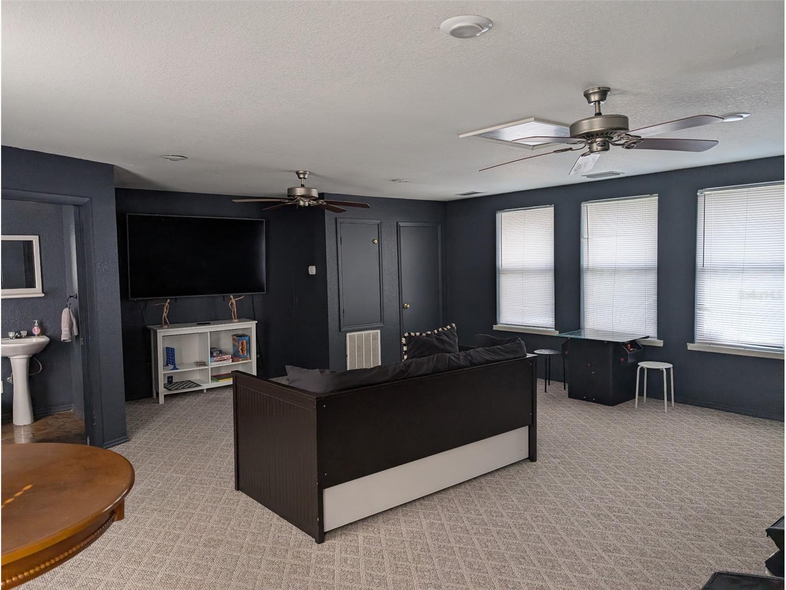 5820 34th Avenue S Tampa FL 33619 TB8532615 image18