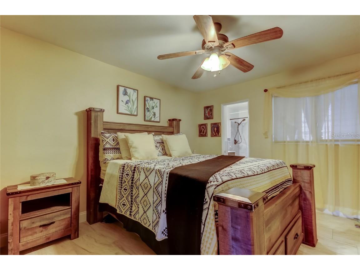 5820 43rd Terrace N #1406 Saint Petersburg FL 33709 V4941459 image11