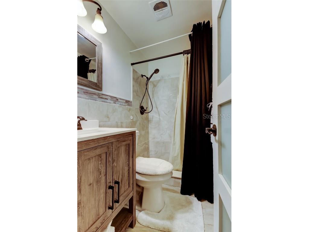 5820 43rd Terrace N #1406 Saint Petersburg FL 33709 V4941459 image14