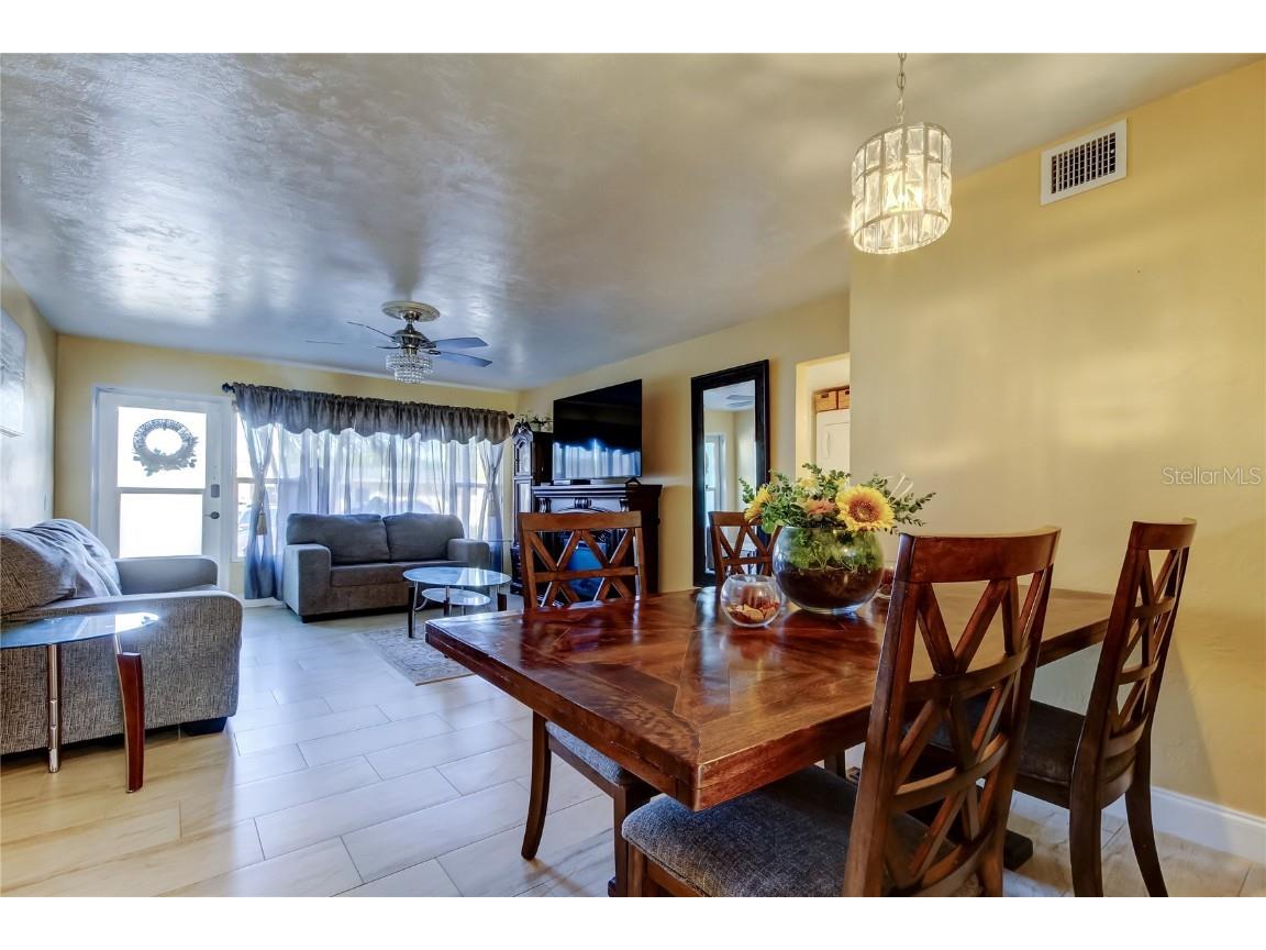 5820 43rd Terrace N #1406 Saint Petersburg FL 33709 V4941459 image23