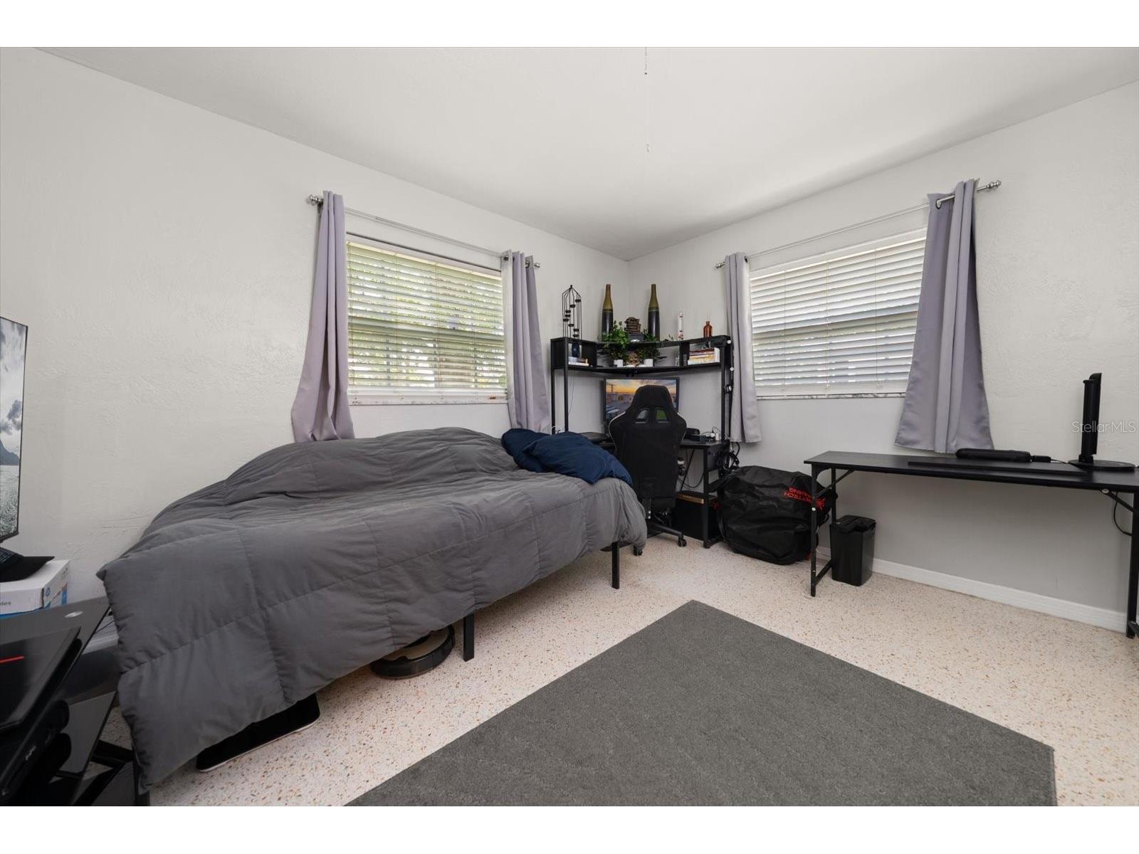 5820 Commonwealth Avenue N Saint Petersburg FL 33703 TB8528881 image24