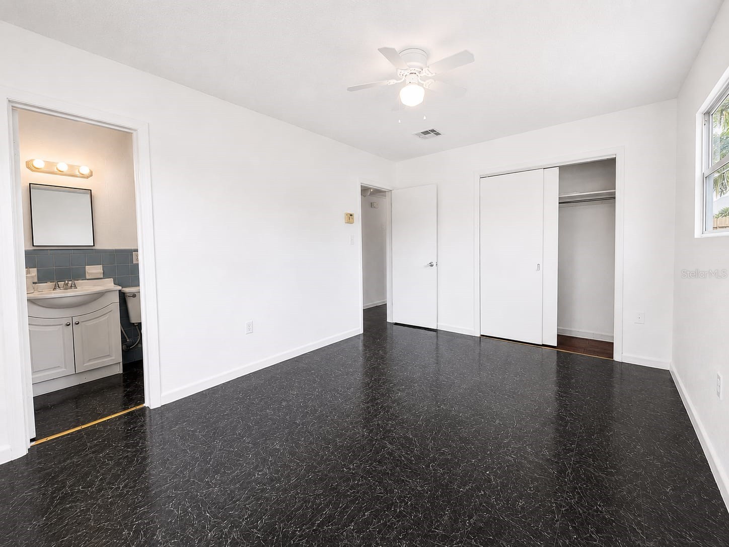 5820 Harrington Drive Orlando FL 32808 S5153445 image15
