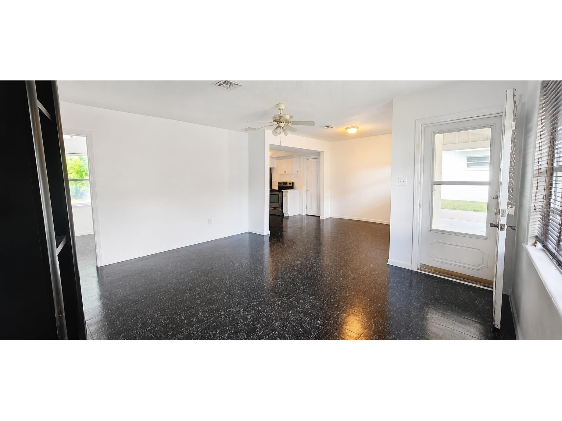 5820 Harrington Drive Orlando FL 32808 S5153445 image6