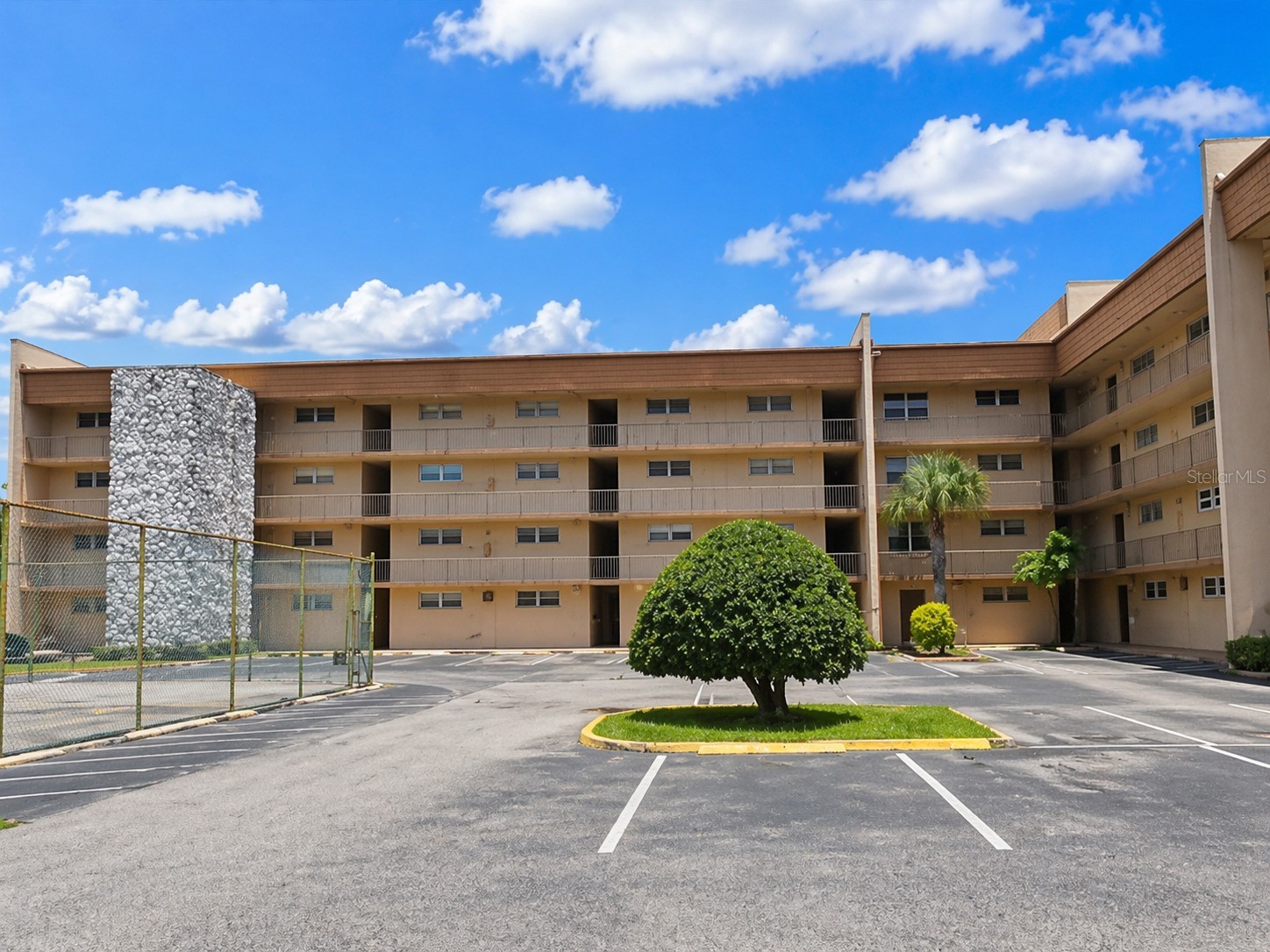 5820 N Church Avenue #129 Tampa FL 33614 TB8509235 image1