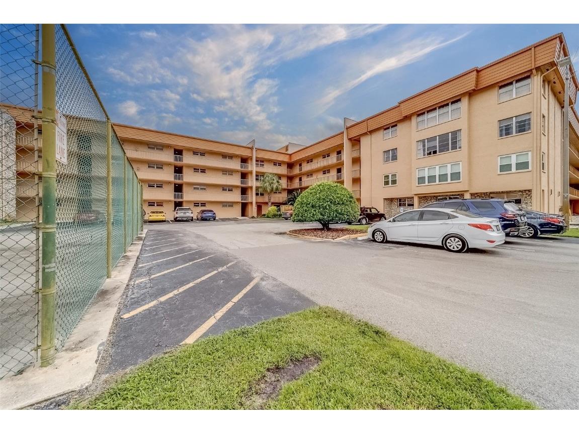 5820 N Church Avenue #226A Tampa FL 33614 TB8306228 image1